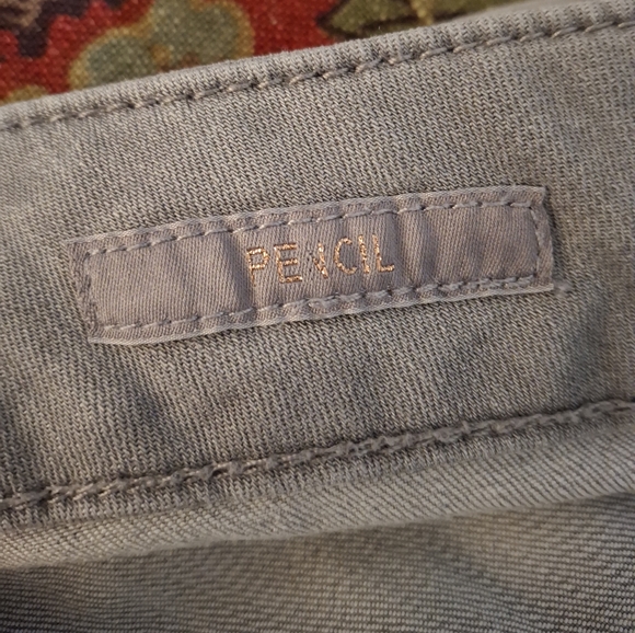 Melissa McCarthy SEVEN7 Pencil Jeans. - Picture 11 of 16